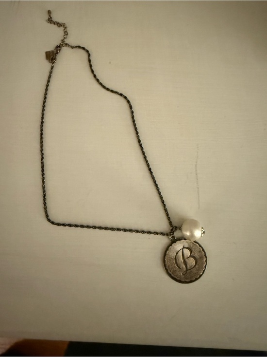John Wind Jewelry - Initial 'B' Pendant Necklace with Pearl Accent - Silver